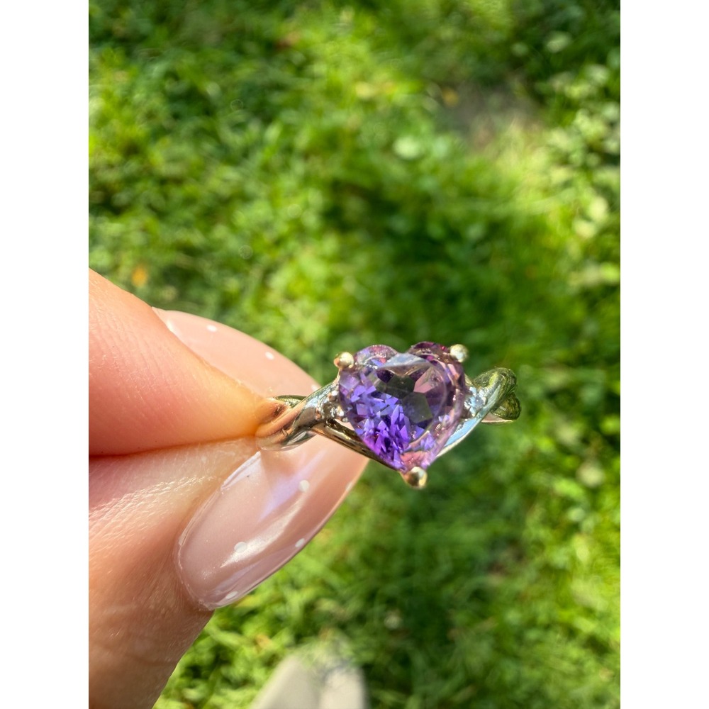 10K Yellow Gold Heart Amethyst Diamond Accent Ring Size 5.5